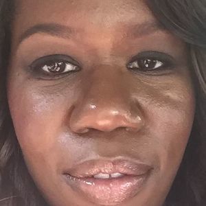 Meet your Posher, Dawnlena